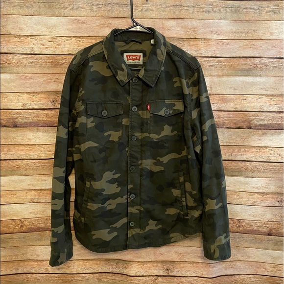 Nwot Levis Red Tab Camo Shirt Jacket 